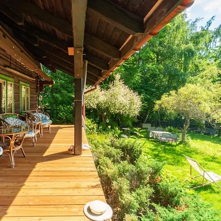 7 Holiday home *